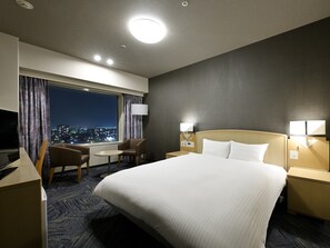 Standard Double Room, Non Smoking, City View