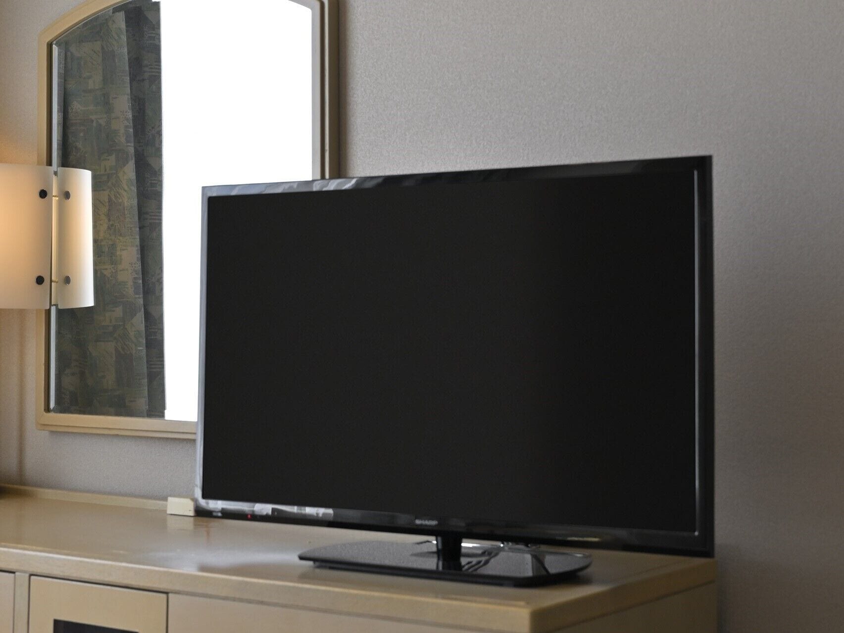 1 bedroom, in-room safe, desk, free wifi