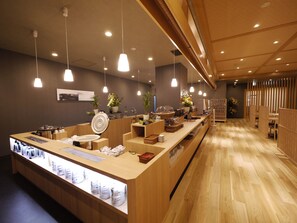 Dinner served - Hotel Route Inn Wajima (Wajima)