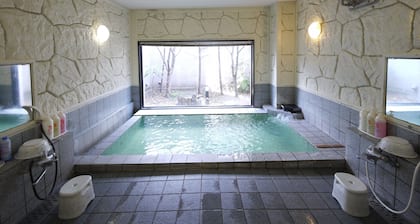 Hotel Route-Inn Court Yamanashi