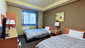 Desk, free WiFi, bed sheets