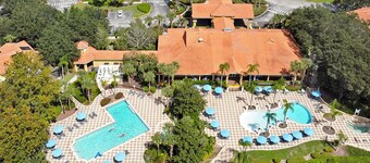 Encantada Resort Vacation Townhomes by IDILIQ
