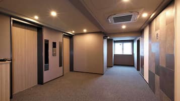 Elevator