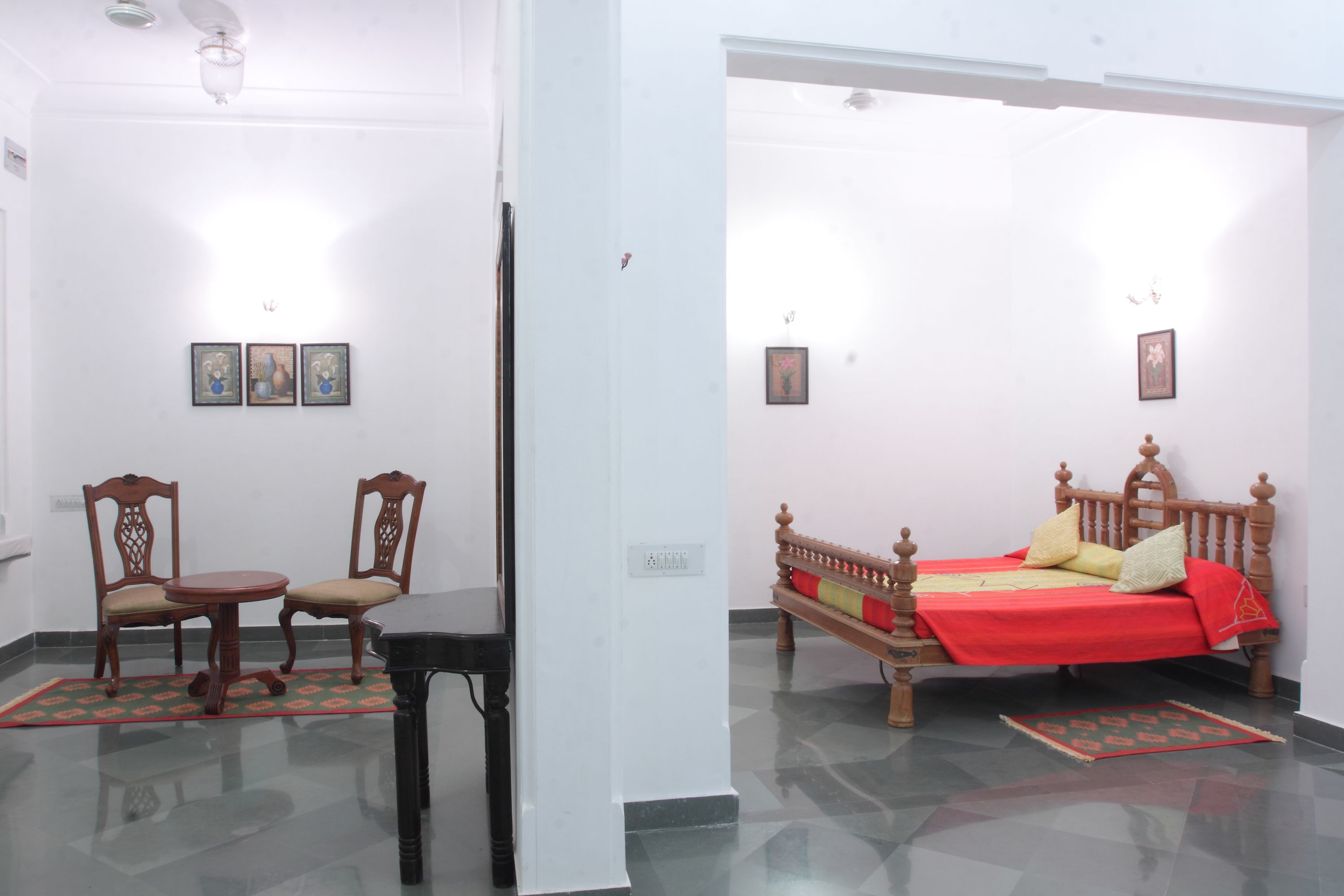 iron/ironing board, bed sheets