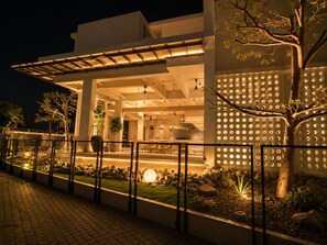 บริเวณภายนอก