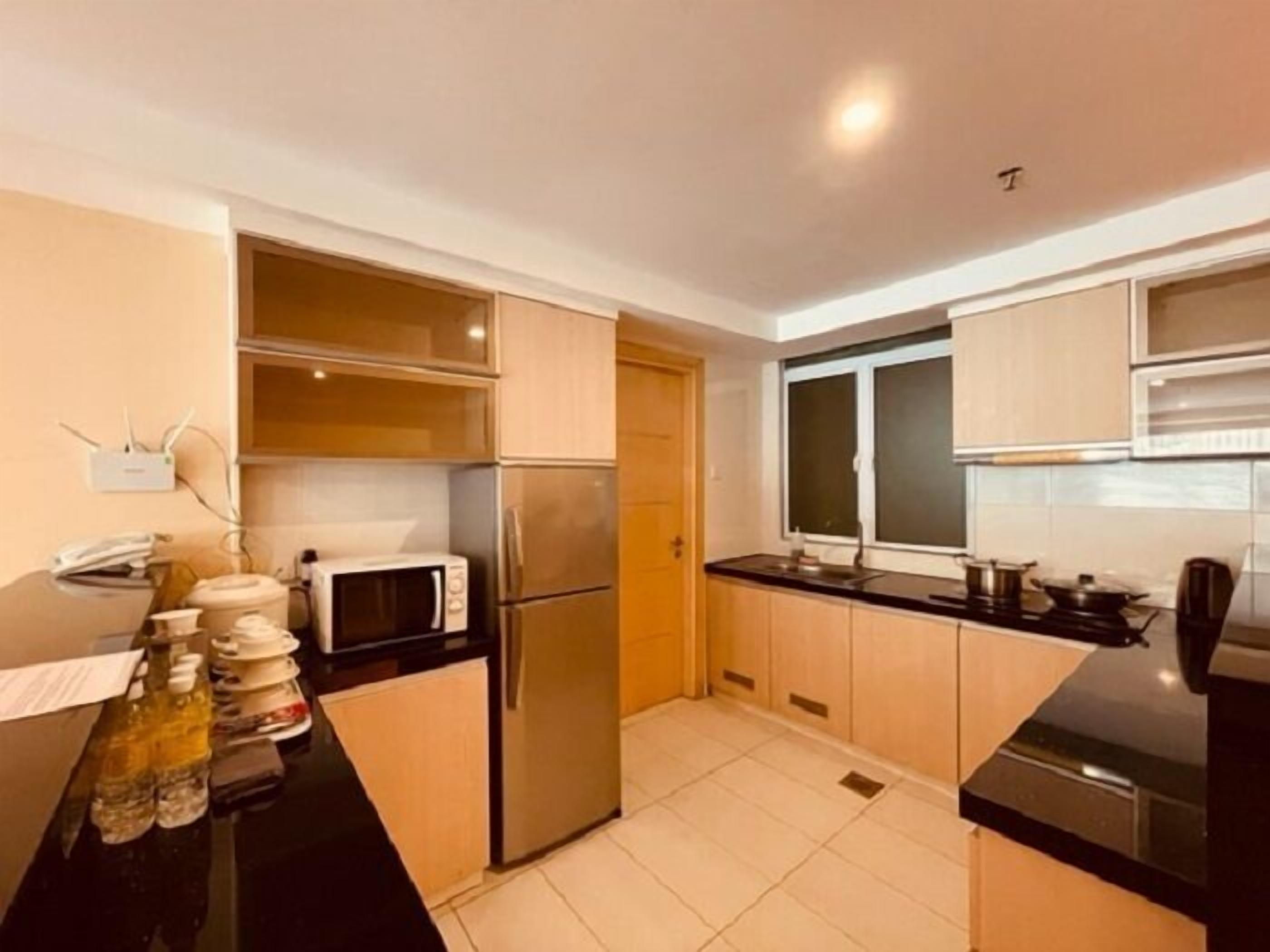 apartment, 3 bedrooms | private kitchen | electric kettle, rice cooker
