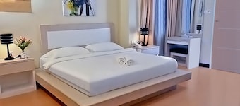 Jinhold Apartment Hotel Bintulu
