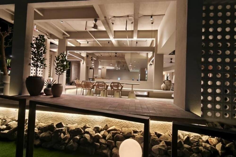 Blanco Apartment Hotel