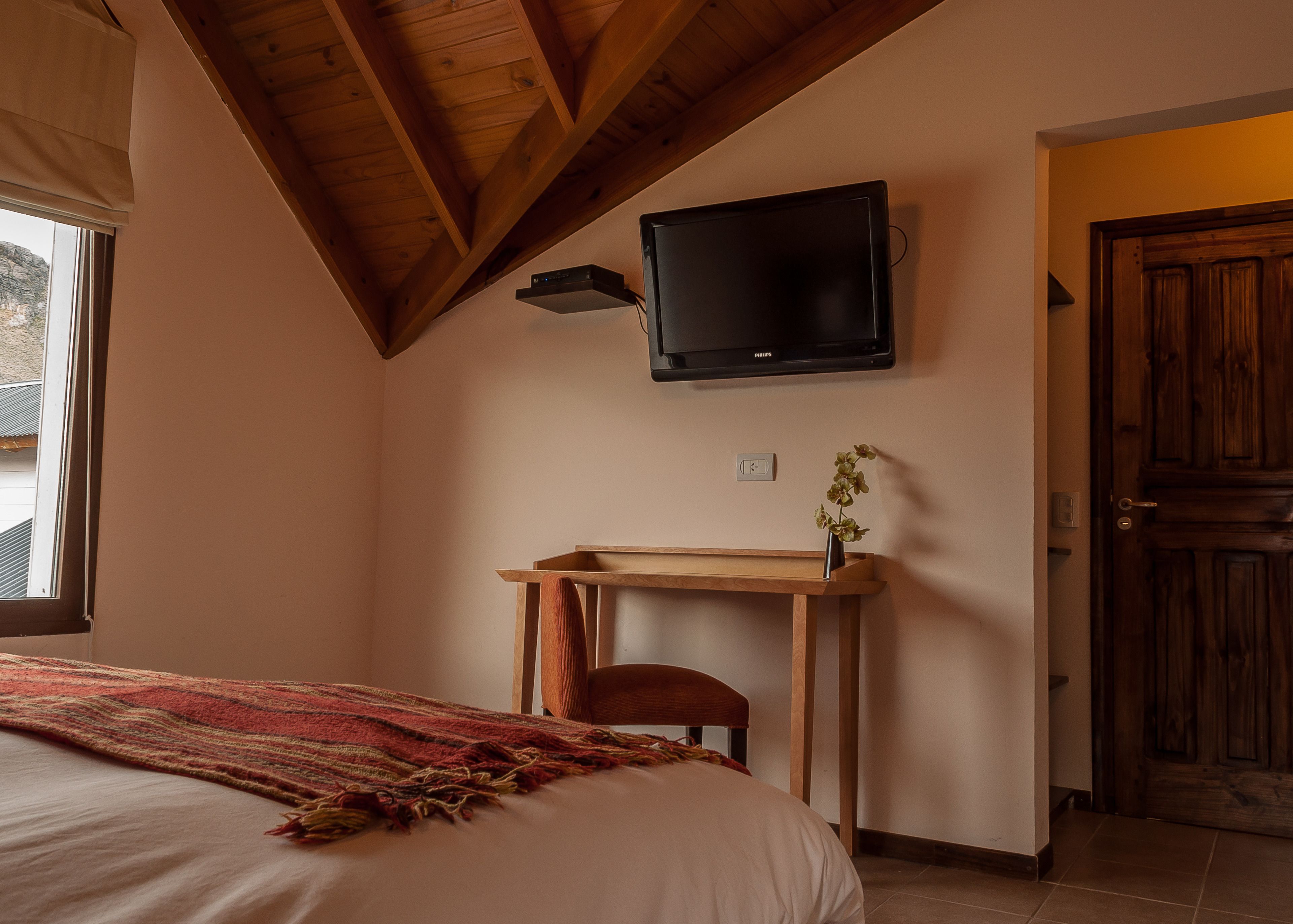 standard double or twin room | premium bedding, down duvets, pillow-top beds, in-room safe