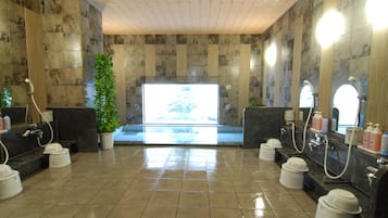 Baño termal público