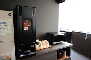 Coffee service - Ueda Ekimae Royal Hotel (Ueda)
