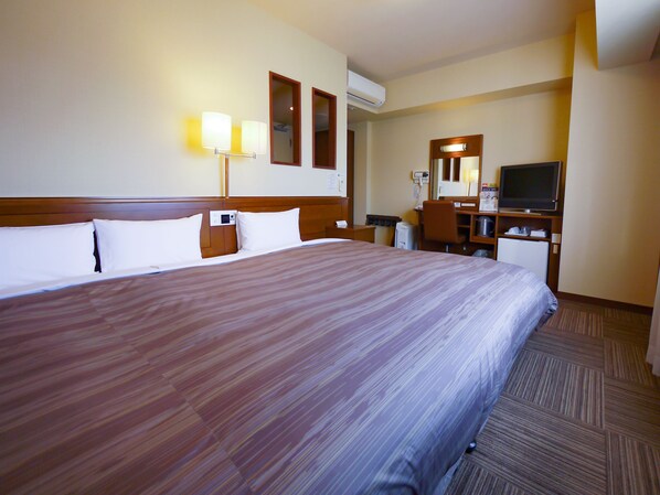 Schreibtisch, kostenloses WLAN, Bettwäsche