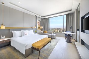 Habitación Deluxe, 1 cama King size (Executive Club Double) | Ropa de cama de alta calidad, edredón, camas Select Comfort y minibar 