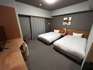 Desk, free WiFi, bed sheets