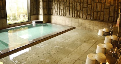 Hotel Route-Inn Nagaizumi Numazu Inter 1