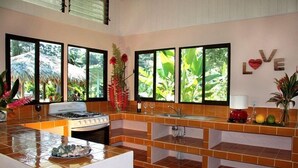 Interior - VIP Hotel Playa Negra (Puerto Viejo de Talamanca)