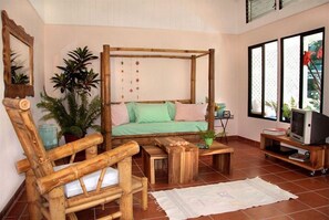 House, 2 Bedrooms