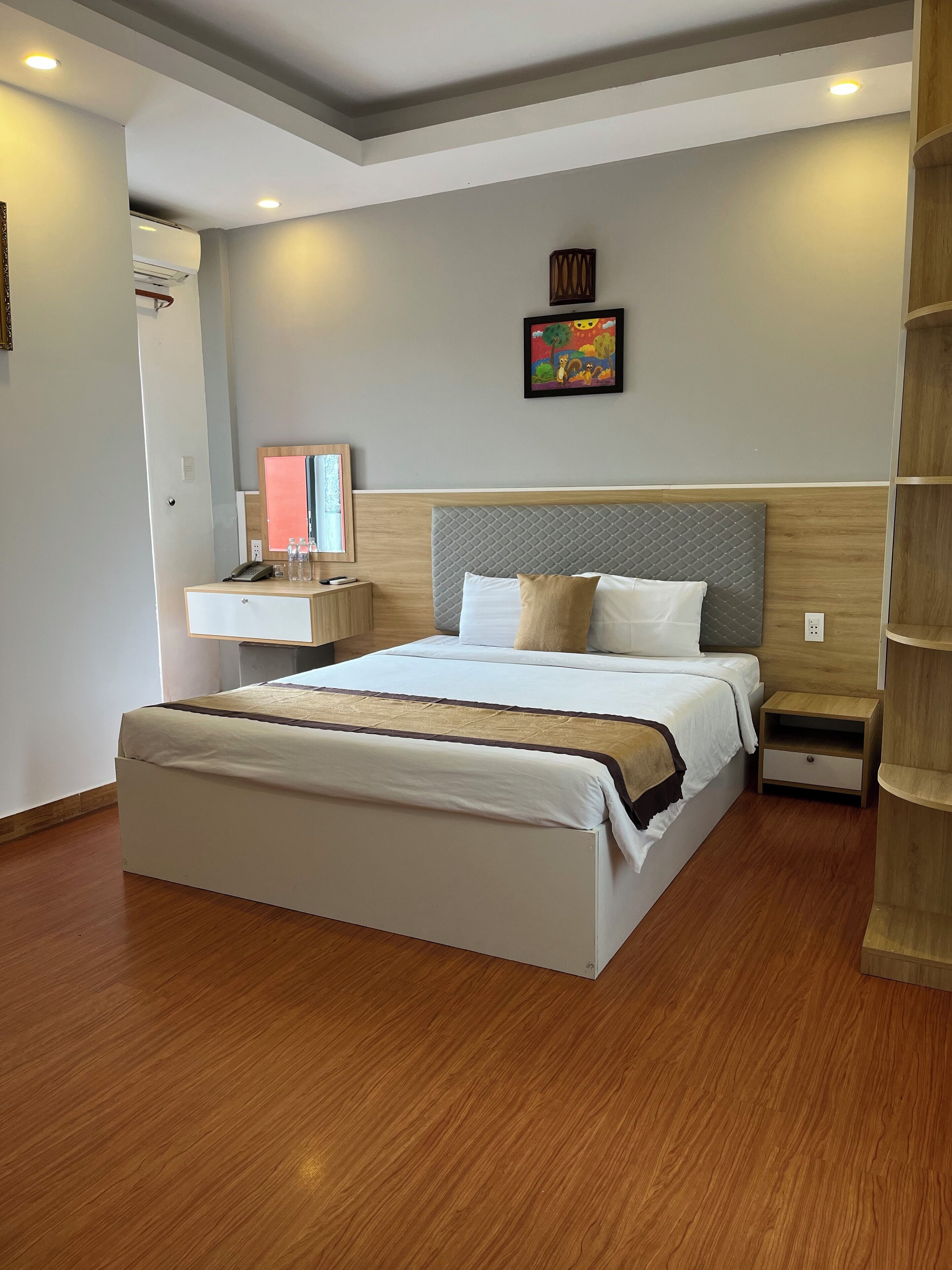 pillow-top beds, minibar, in-room safe, individually decorated