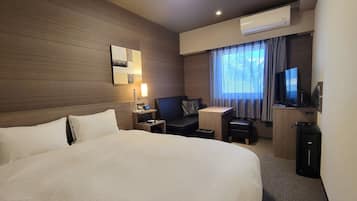 Quarto casal conforto (West hall) | Escrivaninha, Wi-Fi de cortesia, roupa de cama