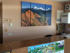 Lobby - Greenway Motel (Redmond)