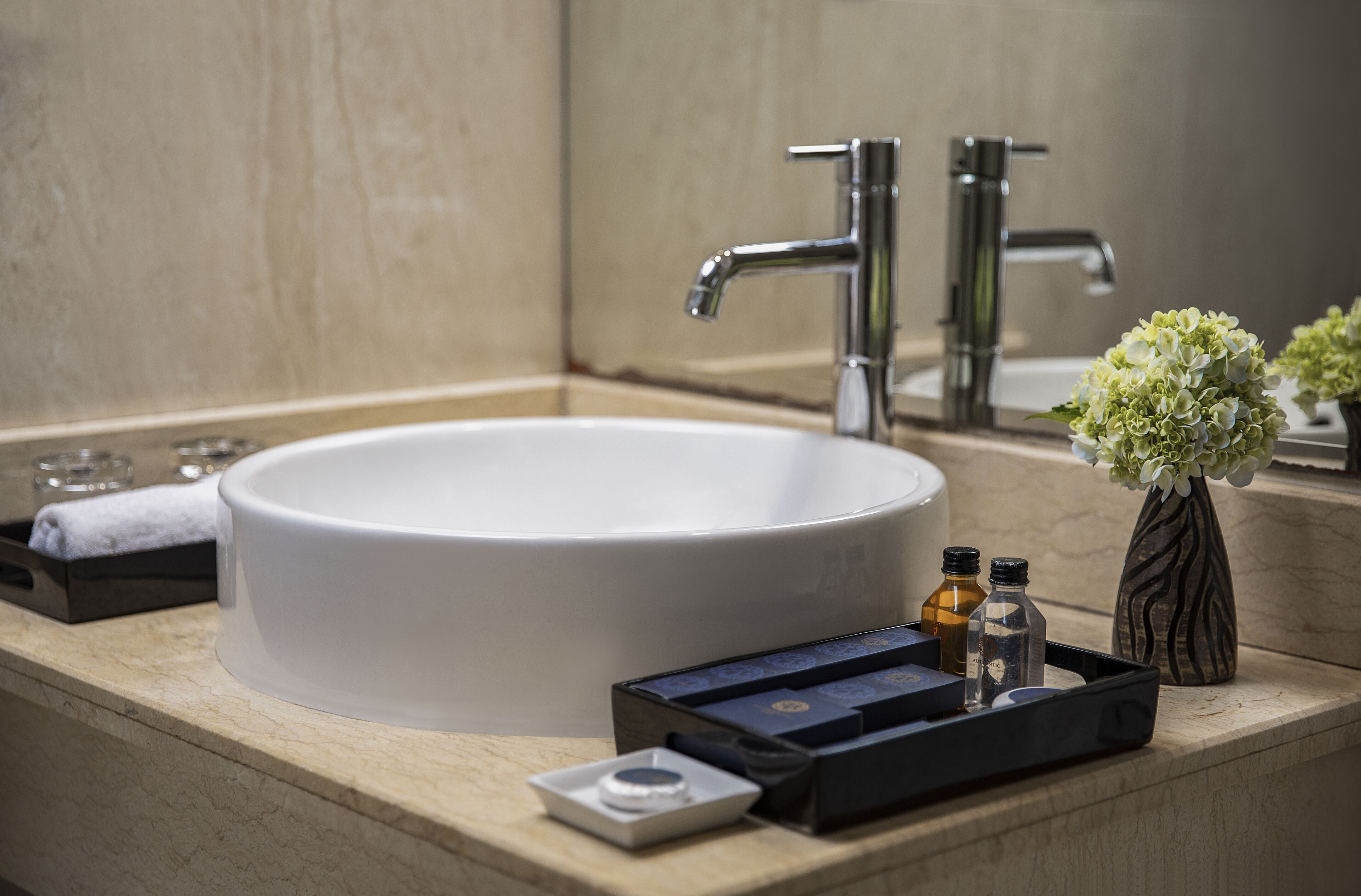 shower, free toiletries, hair dryer, bathrobes