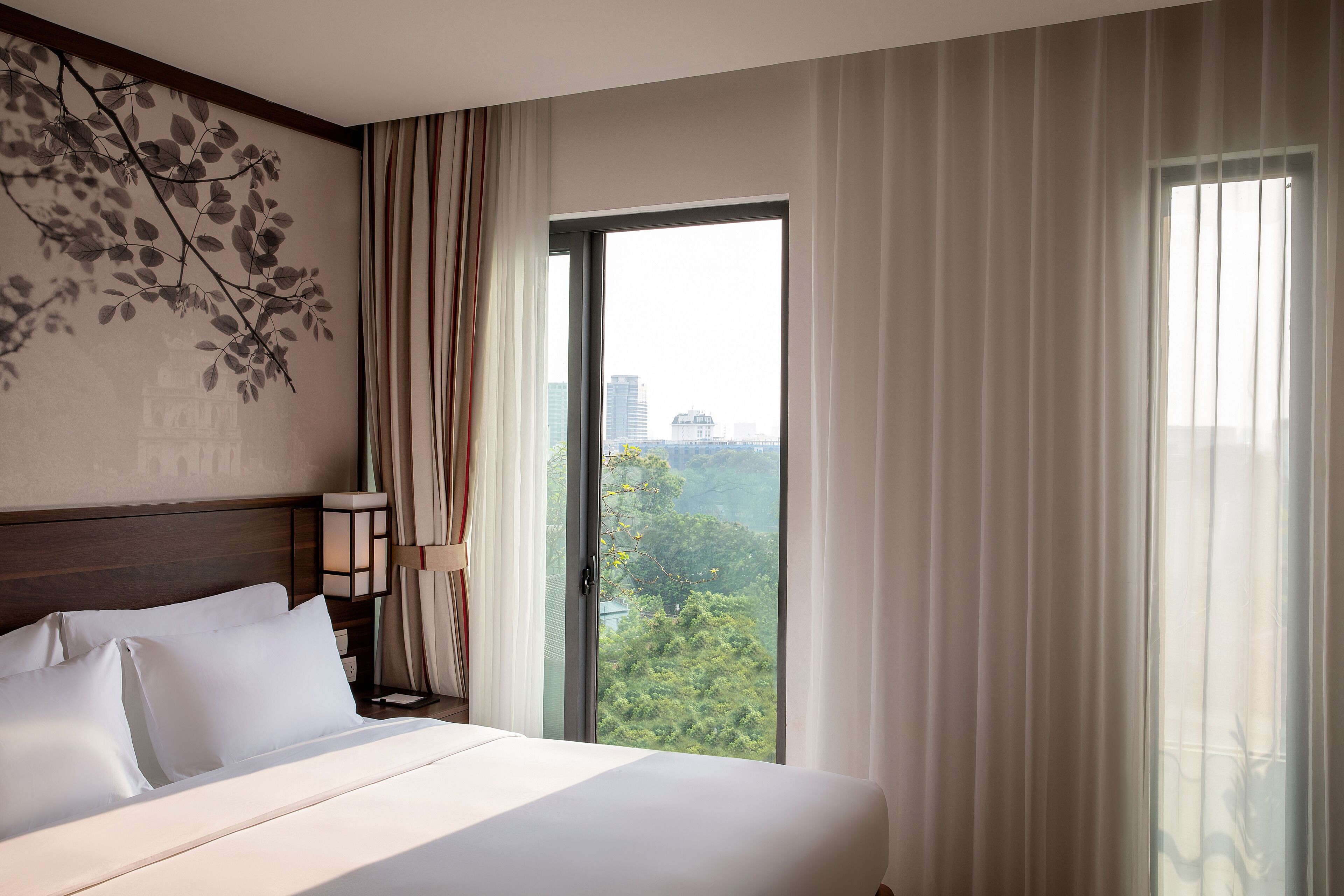 lake view suite | 1 bedroom, premium bedding, minibar, in-room safe