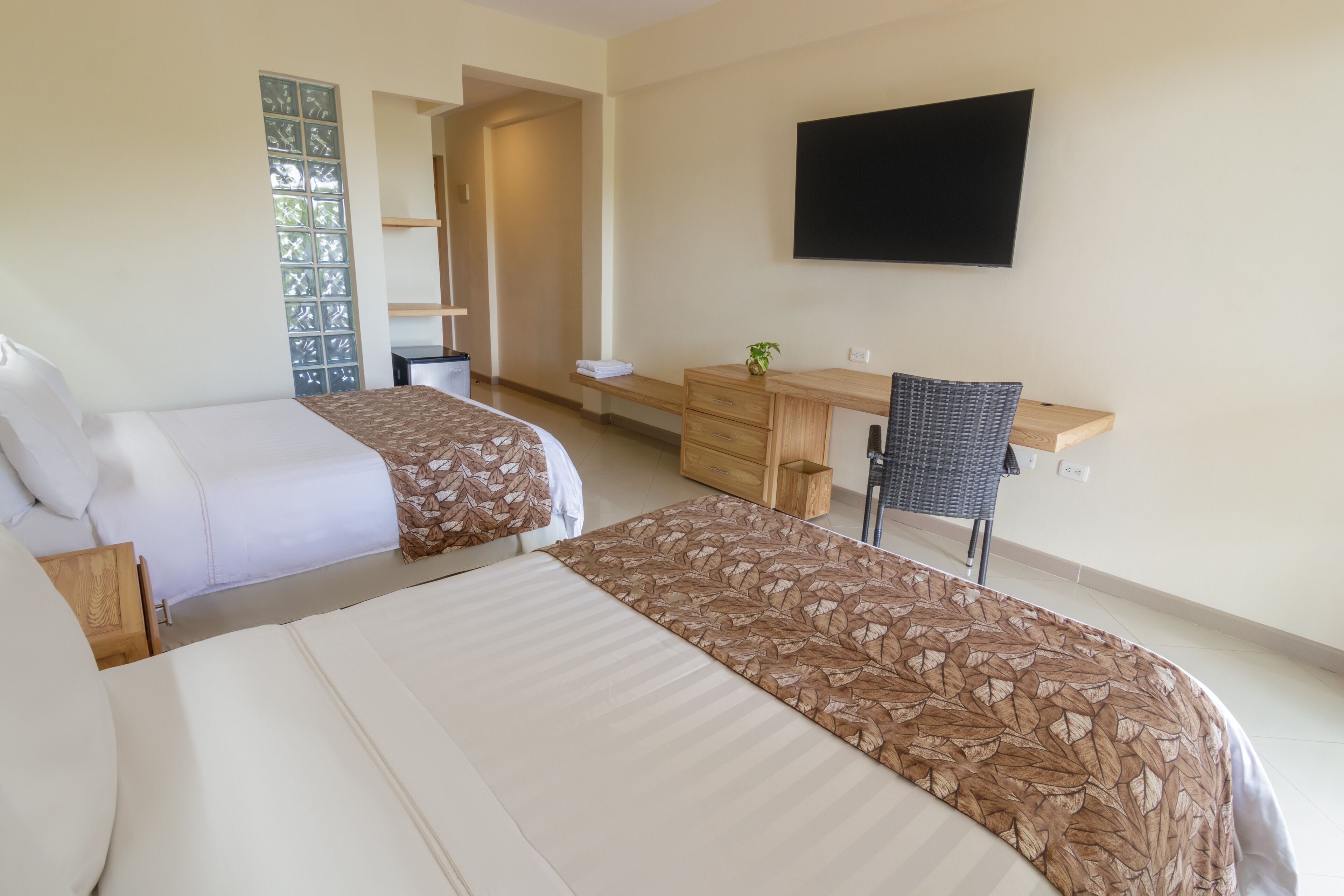 standard double room | 1 bedroom, premium bedding, minibar, in-room safe