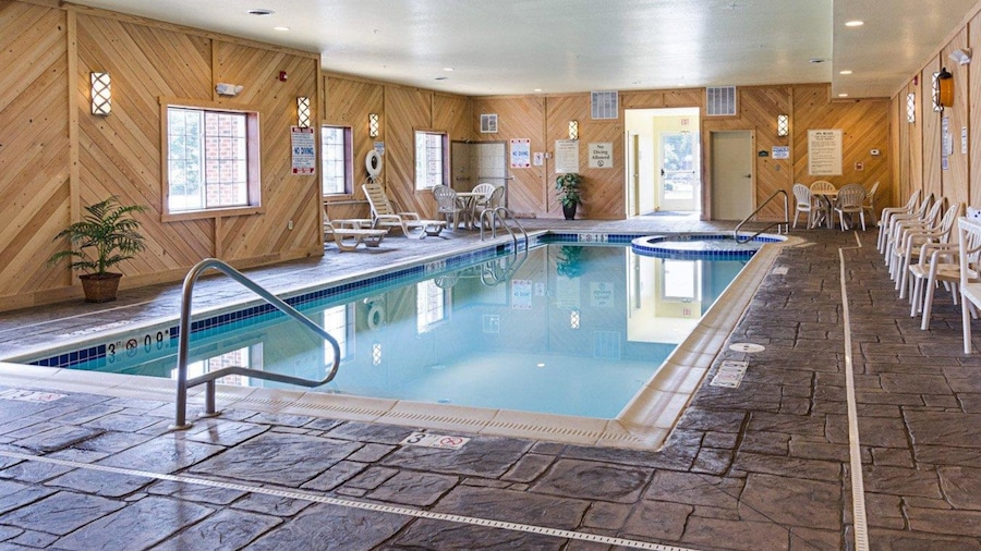 Comfort Inn & Suites Orange - Montpelier