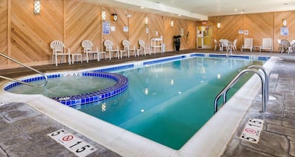 Comfort Inn & Suites Orange - Montpelier
