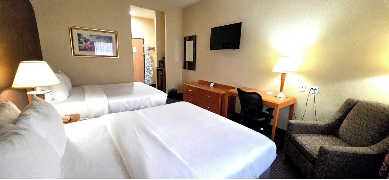 Room, 2 Queen Beds, Non Smoking