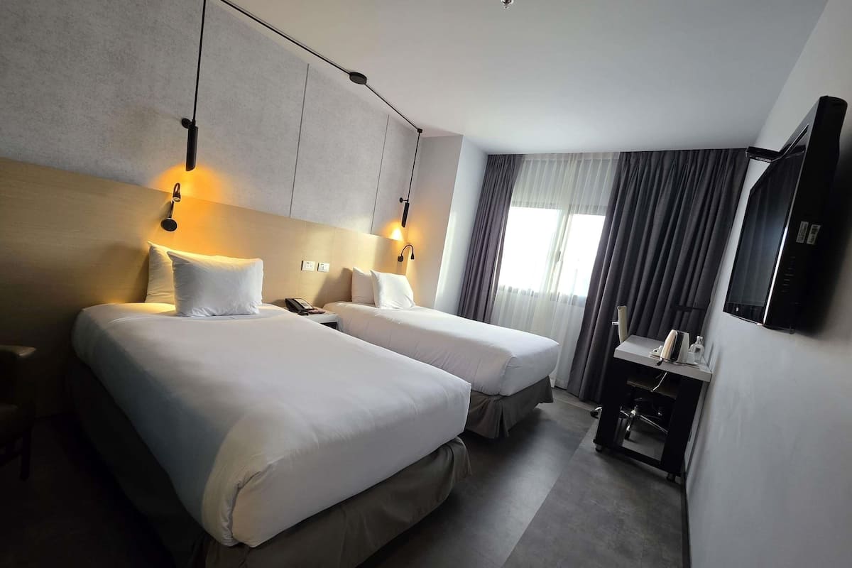 Minibar, in-room safe, desk, blackout curtains