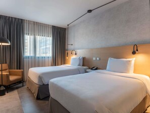 Standard Room, 2 Twin Beds | Minibar, in-room safe, desk, blackout drapes