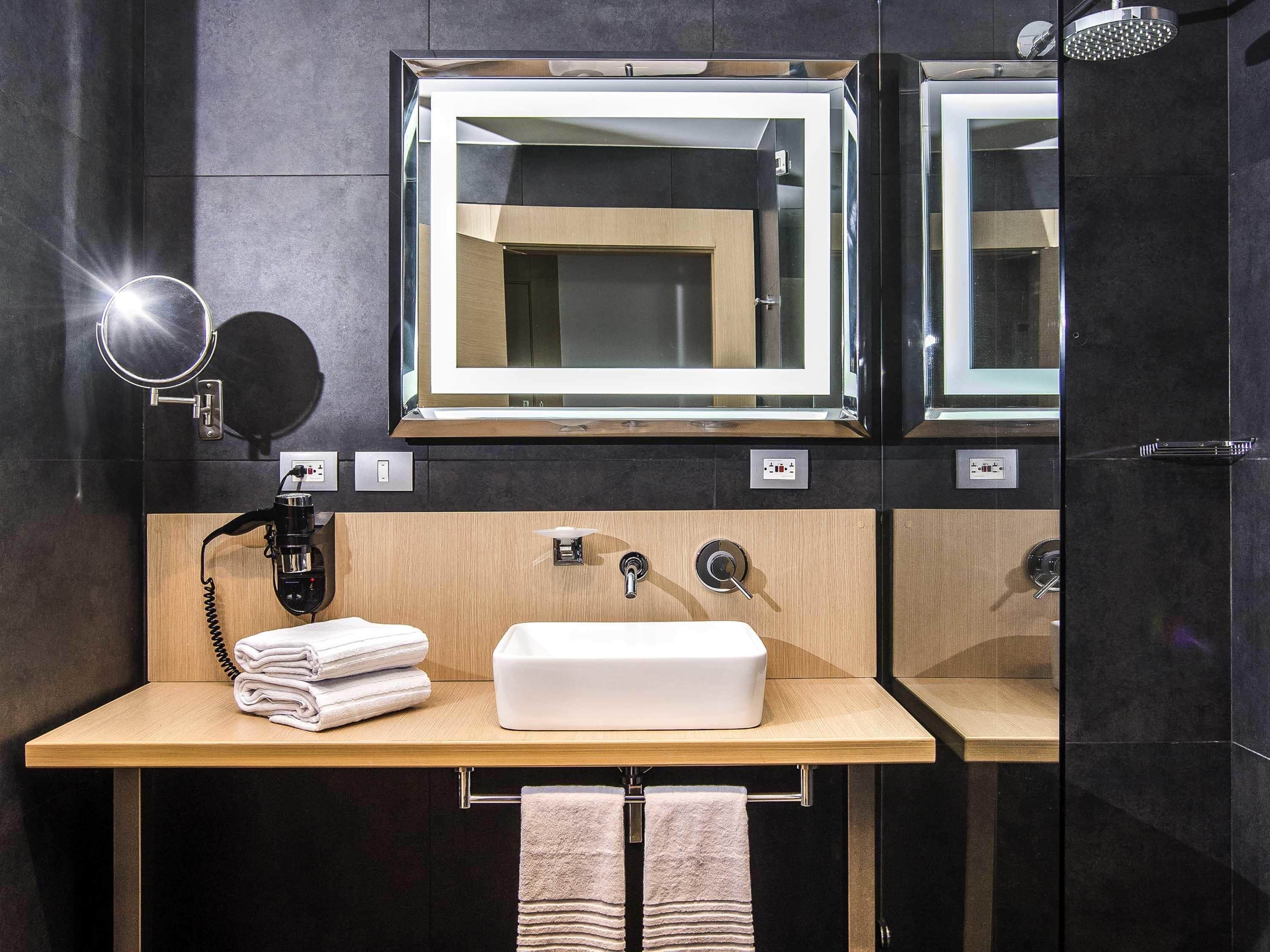 Minibar, in-room safe, desk, blackout drapes