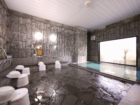 Spa. Hotel Route Inn Shin Shirakawa Eki Higashi