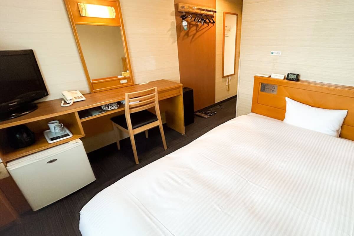 Bureau, Wi-Fi gratuit, draps fournis