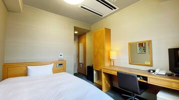 Desk, free WiFi, bed sheets