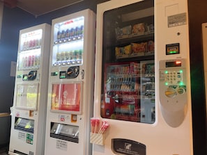 Vending machine