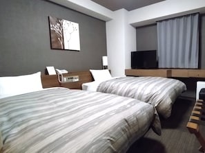 Desk, free WiFi, bed sheets - Hotel Route Inn Hitachitaga (Hitachi)