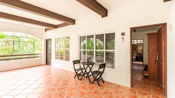 Standard Room, 1 Bedroom | 1 bedroom, in-room safe, free WiFi, bed sheets