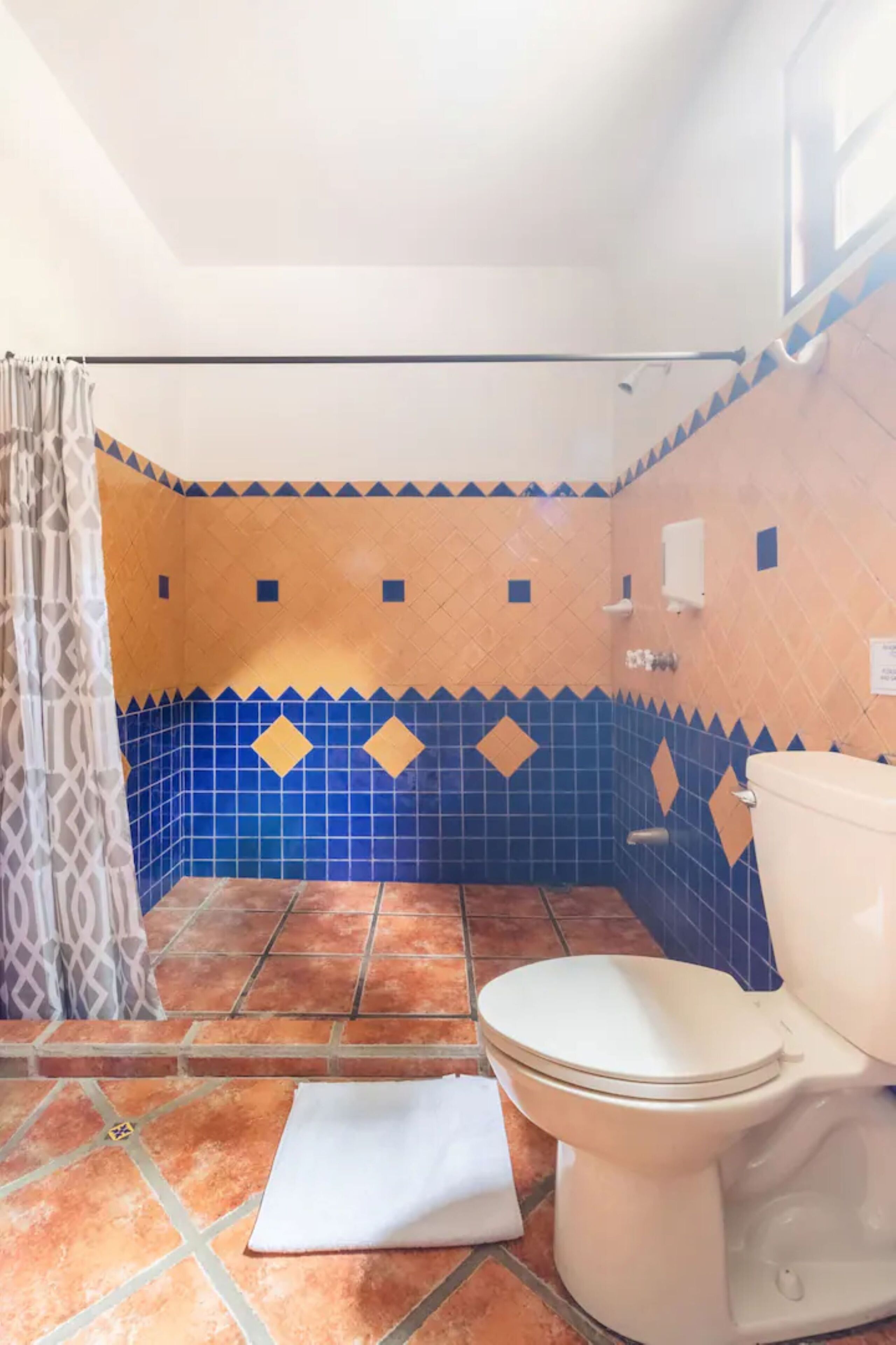 standard room, 1 bedroom | bathroom | shower, free toiletries, towels