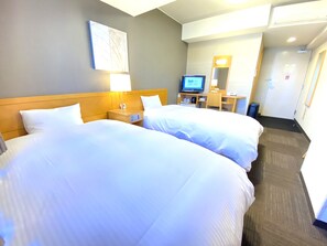 雙床房, 吸煙房 | 書桌、免費 Wi-Fi、床單