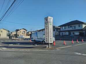 Free self-parking