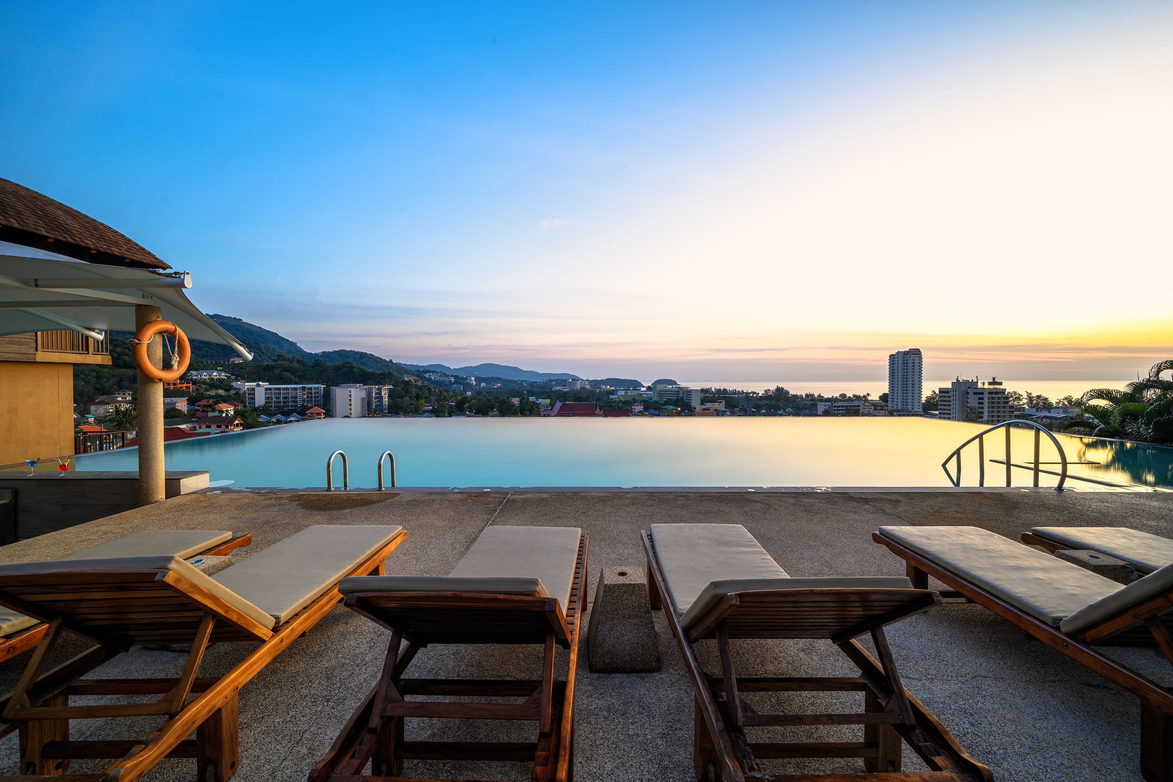 outdoor pool, pool umbrellas