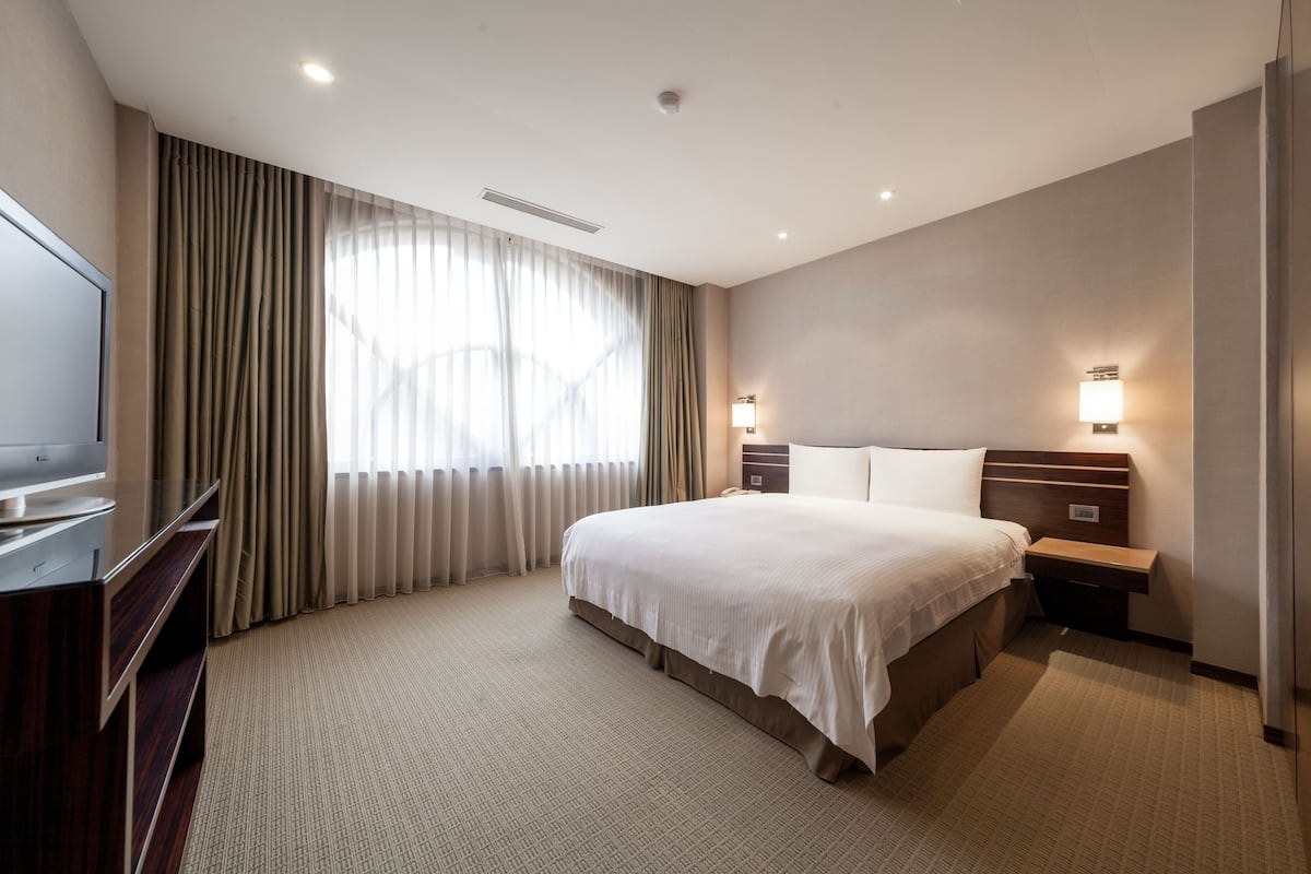 Family Studio Suite