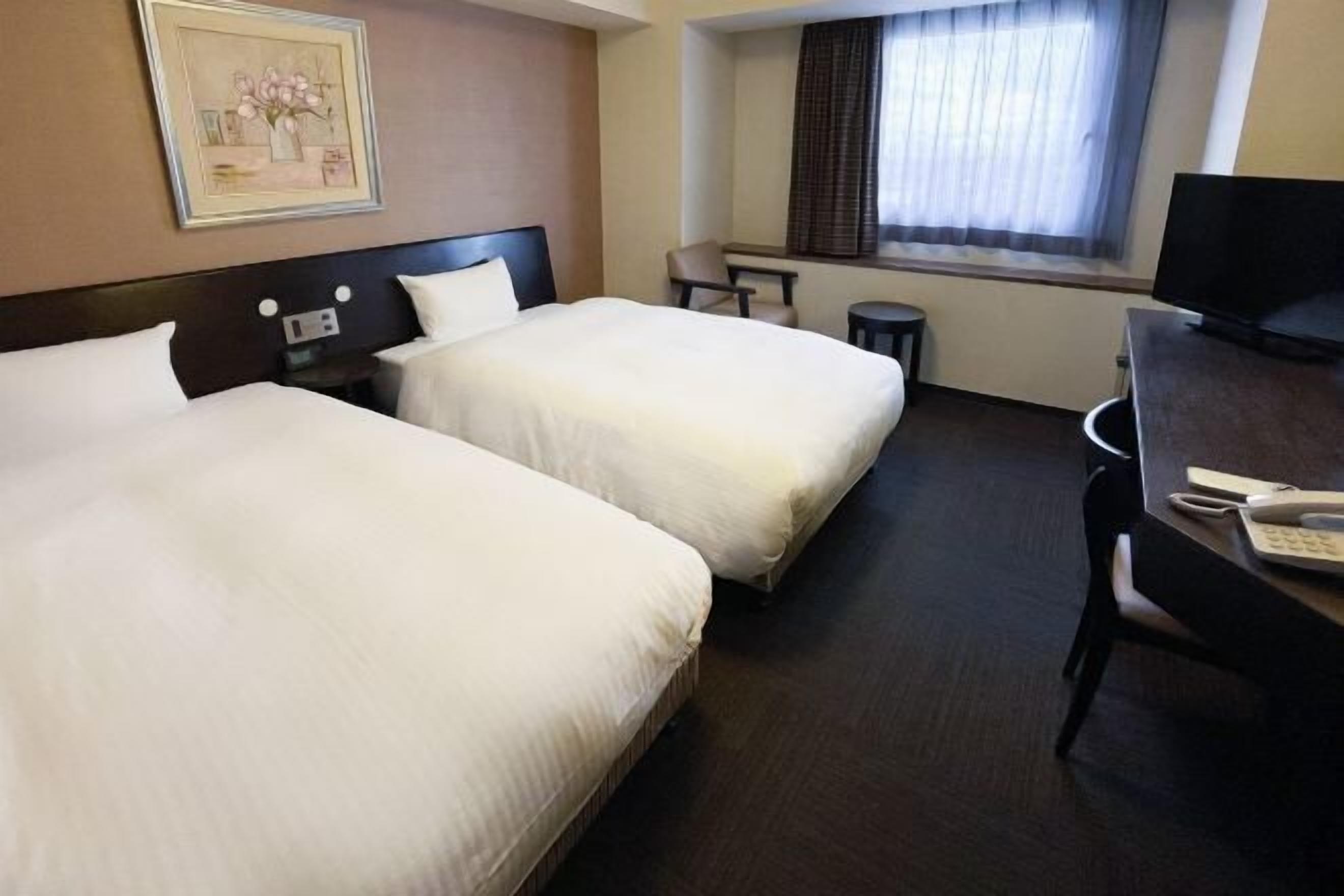 Bureau, Wi-Fi gratuit, draps fournis