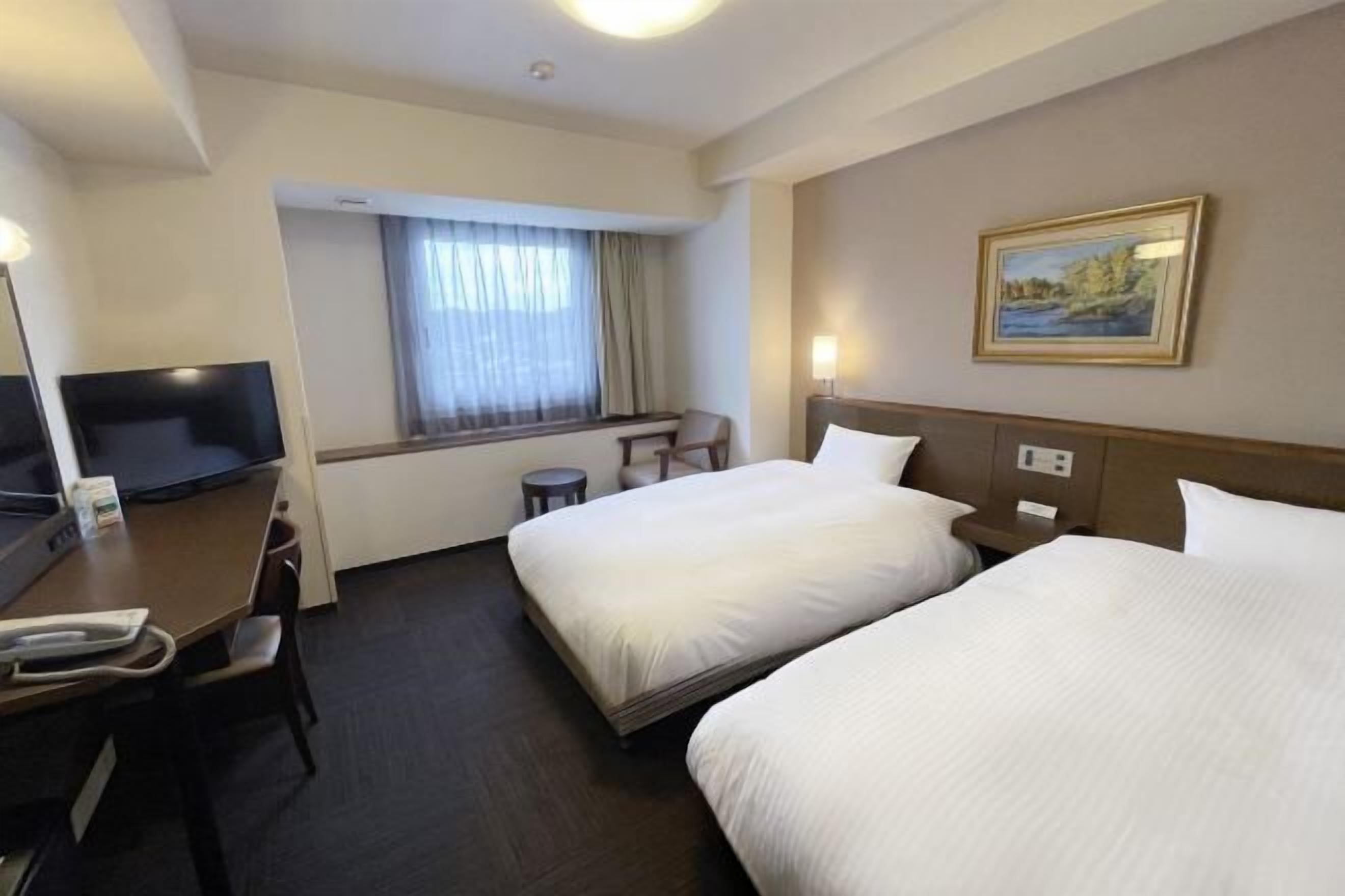 Bureau, Wi-Fi gratuit, draps fournis