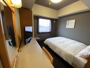 Desk, free WiFi, bed sheets - Hotel Route Inn Mooka (Mooka)