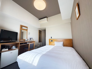 Desk, free WiFi, bed sheets