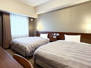 Desk, free WiFi, bed sheets