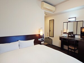 Escrivaninha, Wi-Fi de cortesia, roupa de cama